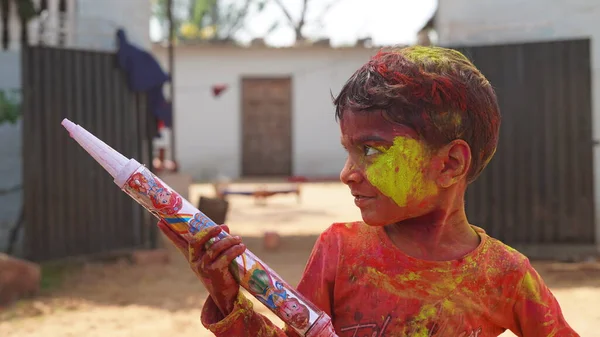 Миле Індіанське Дитя Грає Холі Holi Фестиваль Кольорів Інді — стокове фото