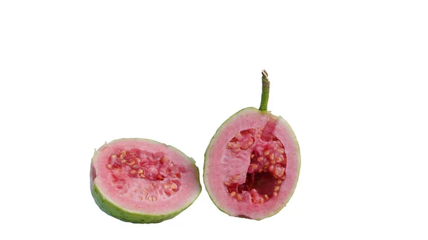 Rotte Guava Fruitschijfjes Geïsoleerd Witte Achtergrond Met Knippad Volle Velddiepte — Stockfoto
