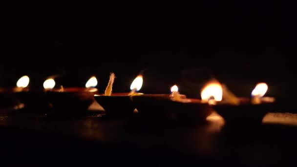 디발리 불빛의 힌두교 시크교에 — 비디오