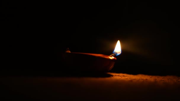 Olaj Megtöltötte Diya Lámpáját Kos Mandir Beiktatása Előtt Diwali Fények — Stock videók
