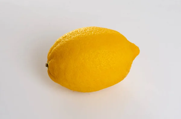 Citronové Ovoce Bílém Pozadí Odrazem — Stock fotografie