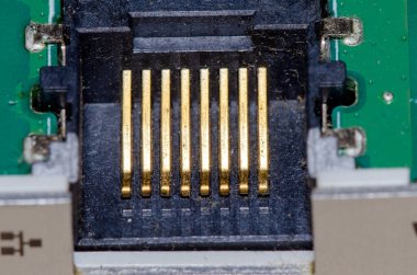 Elektronik kontrol panelindeki kirli Bağlantı