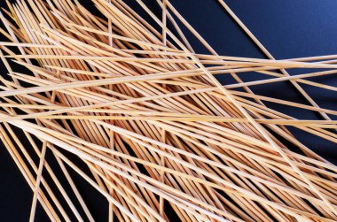 Pembe Kutuda Sahte Kirpikleri Siyah Arkaplan Güzellik Ürünleri Düz Yerde