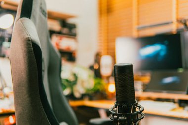 Sinema masası ortamı. Yakın çekim kumaş, bulanık teknoloji arka plan, yaratıcı kullanım için ideal..