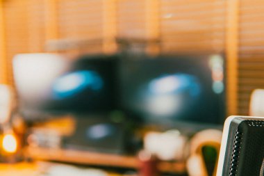 Sinema masası ortamı. Yakın çekim kumaş, bulanık teknoloji arka plan, yaratıcı kullanım için ideal..