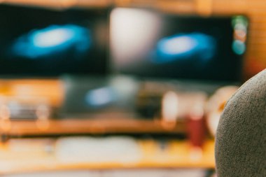 Sinema masası ortamı. Yakın çekim kumaş, bulanık teknoloji arka plan, yaratıcı kullanım için ideal..