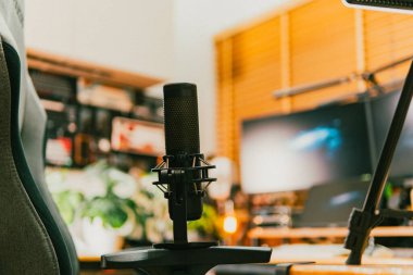 Sinema masası ortamı. Yakın çekim kumaş, bulanık teknoloji arka plan, yaratıcı kullanım için ideal..