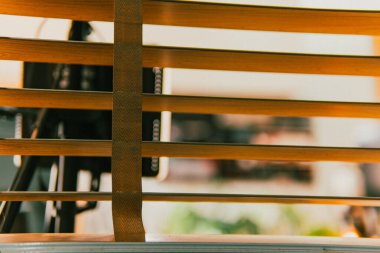 Sinema masası ortamı. Yakın çekim kumaş, bulanık teknoloji arka plan, yaratıcı kullanım için ideal..