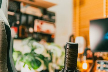 Sinema masası ortamı. Yakın çekim kumaş, bulanık teknoloji arka plan, yaratıcı kullanım için ideal..