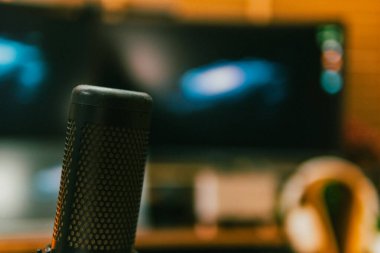 Sinema masası ortamı. Yakın çekim kumaş, bulanık teknoloji arka plan, yaratıcı kullanım için ideal..