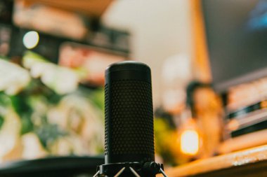 Sinema masası ortamı. Yakın çekim kumaş, bulanık teknoloji arka plan, yaratıcı kullanım için ideal..