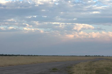 Dağlarda güzel bir gün batımı