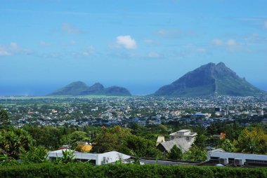 Aziz John Dağı 'nın Azize' deki manzarası - Martin 'in Saint Lucia, Karayip Adası