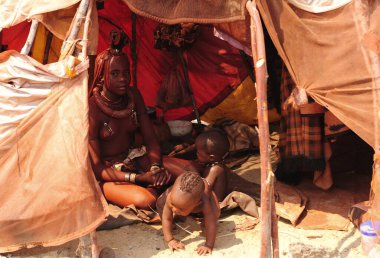 Etiyopya 'nın omo vadisindeki kabile kabilesi