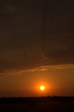 Bulutlu gün batımı gökyüzü, doğa ve atmosfer