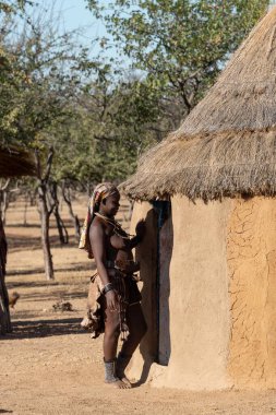 Kovan köyündeki insanlar.