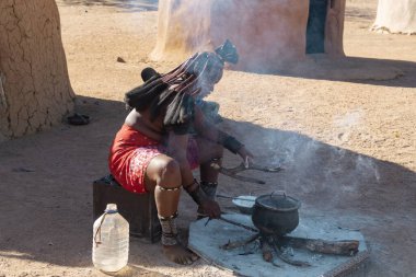 Etiyopya 'daki Afrika kabilesi