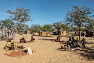 Namibya, Namibya - Ağustos 08, 209: himba kabilesi insanları Namibya 'da Himba' da.