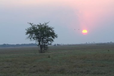 Dağlarda güzel bir gün batımı