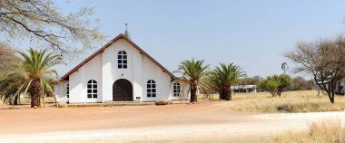 Kilisede küçük bir ev.