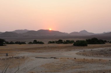 Dağda gün batımı