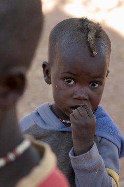 Gözleriyle Afrikalı bir çocuk