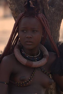 Afrikalı bir kadının portresi.