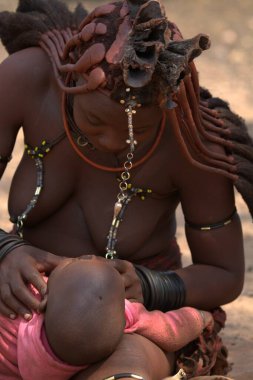 çocuğu olan kadın