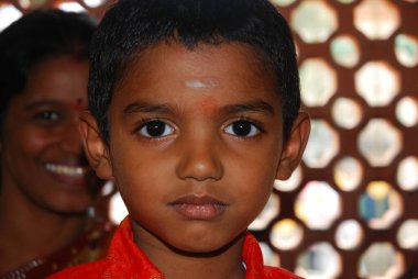 Hintli çocuk Hyderabad Hindistanında 25 Nisan 2211