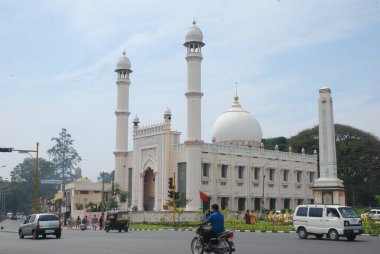 Eski şehrin camisi.