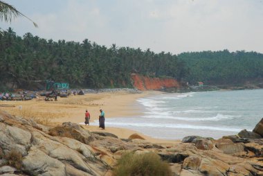 Dalgalar ile güzel deniz manzara
