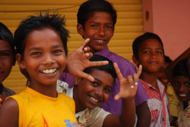 genç çocuklar mutlu grup