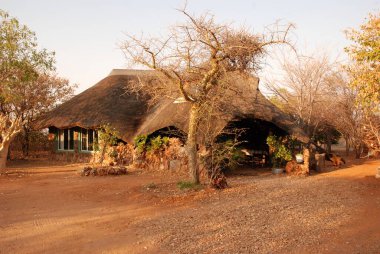 Lesotho köyündeki geleneksel ev.