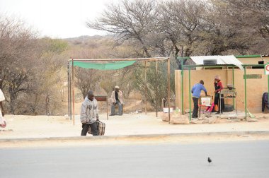 Şehir parkındaki insanlar