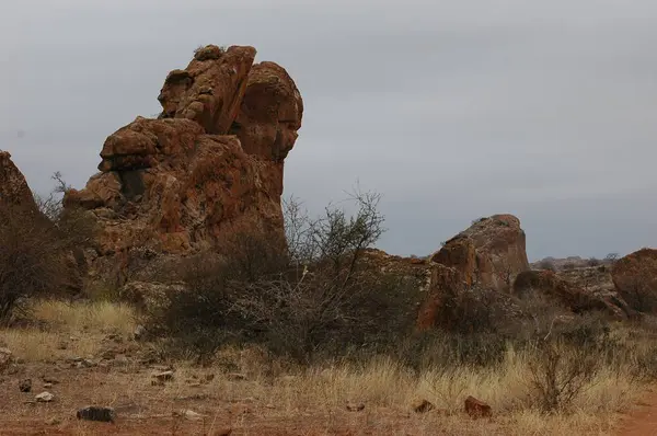 Dağlı güzel bir manzara.