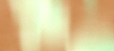 Hafif ışık efektleriyle soyut yumuşak renk gradyan arkaplan sakin bir atmosfer oluşturur