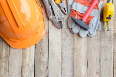 İşçi Bayramı, Amerika Birleşik Devletleri 'nin federal bayramıdır. Onarım ekipmanları ve bir sürü kullanışlı alet. Kullanım ve tasarım için kopyalama alanı olan üst görünüm. İş ve endüstri kavramı.