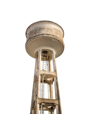 Su kulesi beyaz arka planda izole edilmiş.