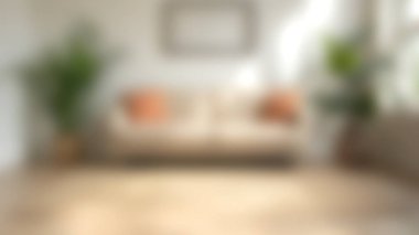 Dekoratif yastıklı, canlı iç mekan bitkileriyle şık ve rahat bir atmosfer yaratan sakin bir oturma odası..