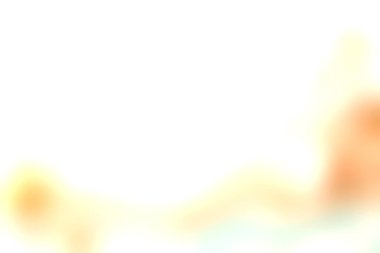 Çiçek aksanları ve cilt ürünleri içeren yumuşak ve zarif kremalı bir arka plan. Sağlık ve güzellik temaları için mükemmel, bu sakin kompozisyon rahatlama ve sükuneti davet ediyor..