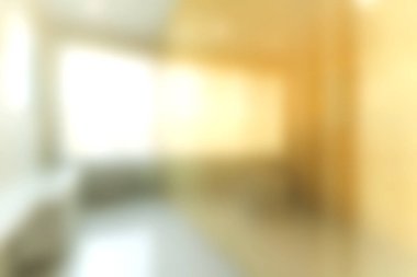 Bu görüntü, yumuşak, bulanık bir iç mekan yakalar. Sıcak bir ışık ve huzurlu bir ortam içerir. Modern bir evde rahatlama ve rahatlama hissi uyandırmak için mükemmeldir..