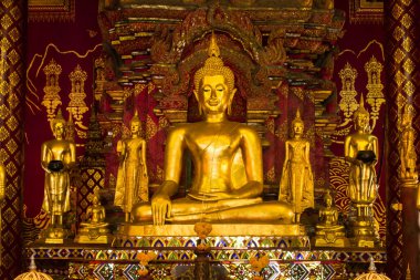 Tayland 'daki Buda Heykelleri, Resimler ve Tapınaklar. Tayland Budist Sanat ve Heykeller Koleksiyonu. Yüce Tanrım. Meditasyon ve Maneviyat için Buda Resimleri