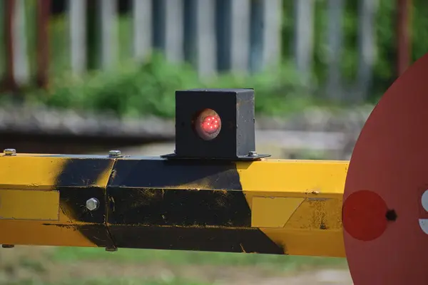 Demiryolu Seviyesi Geçiş kapısı ışığı sinyali.