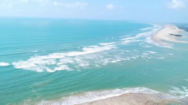 Hint Denizi Sahili Manzarası ve Deniz Kenarı Ufku 'nun Hava Videosu