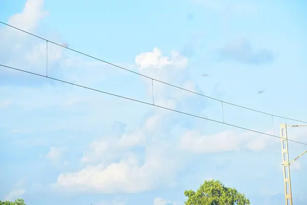 yüksek voltaj iletim demiryolu hatları