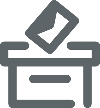 Siyah beyaz yorum simgesi, şeffaf arkaplan ile PNG biçiminde sunulmuştur. Basit ve minimalist tasarım, UI / UX, web uygulamaları, geri bildirim bölümleri veya iletişim görselleri için mükemmel. Çok yönlü dijital kullanım için temiz satırlar