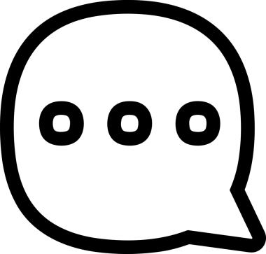 Siyah beyaz yorum simgesi, şeffaf arkaplan ile PNG biçiminde sunulmuştur. Basit ve minimalist tasarım, UI / UX, web uygulamaları, geri bildirim bölümleri veya iletişim görselleri için mükemmel. Çok yönlü dijital kullanım için temiz satırlar