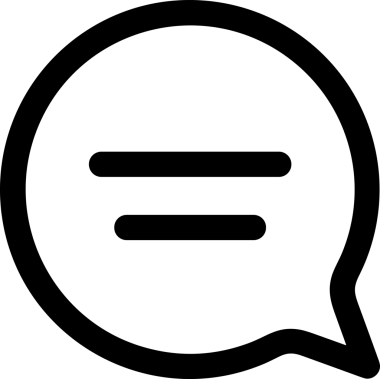 Siyah beyaz yorum simgesi, şeffaf arkaplan ile PNG biçiminde sunulmuştur. Basit ve minimalist tasarım, UI / UX, web uygulamaları, geri bildirim bölümleri veya iletişim görselleri için mükemmel. Çok yönlü dijital kullanım için temiz satırlar
