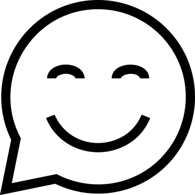 Siyah beyaz yorum simgesi, şeffaf arkaplan ile PNG biçiminde sunulmuştur. Basit ve minimalist tasarım, UI / UX, web uygulamaları, geri bildirim bölümleri veya iletişim görselleri için mükemmel. Çok yönlü dijital kullanım için temiz satırlar