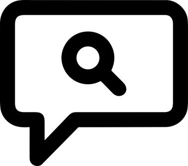 Siyah beyaz yorum simgesi, şeffaf arkaplan ile PNG biçiminde sunulmuştur. Basit ve minimalist tasarım, UI / UX, web uygulamaları, geri bildirim bölümleri veya iletişim görselleri için mükemmel. Çok yönlü dijital kullanım için temiz satırlar